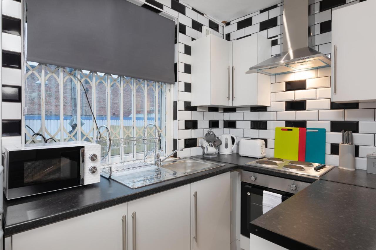 Central Roof Terrace Apartment Stockton-on-Tees Kültér fotó